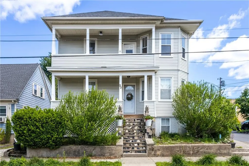 93 Naples Avenue Providence RI 02908