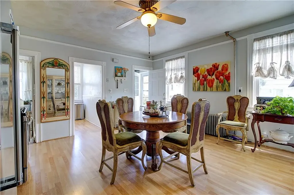 93 Naples Avenue Providence RI 02908