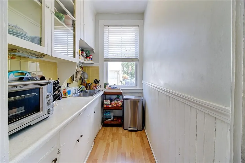 93 Naples Avenue Providence RI 02908