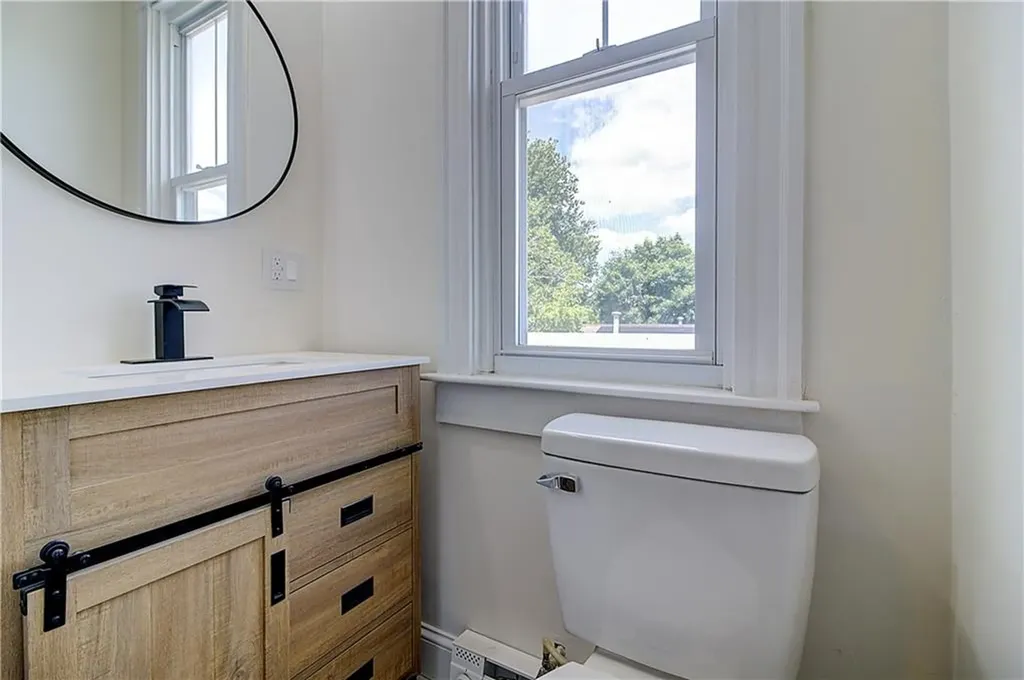 93 Naples Avenue Providence RI 02908