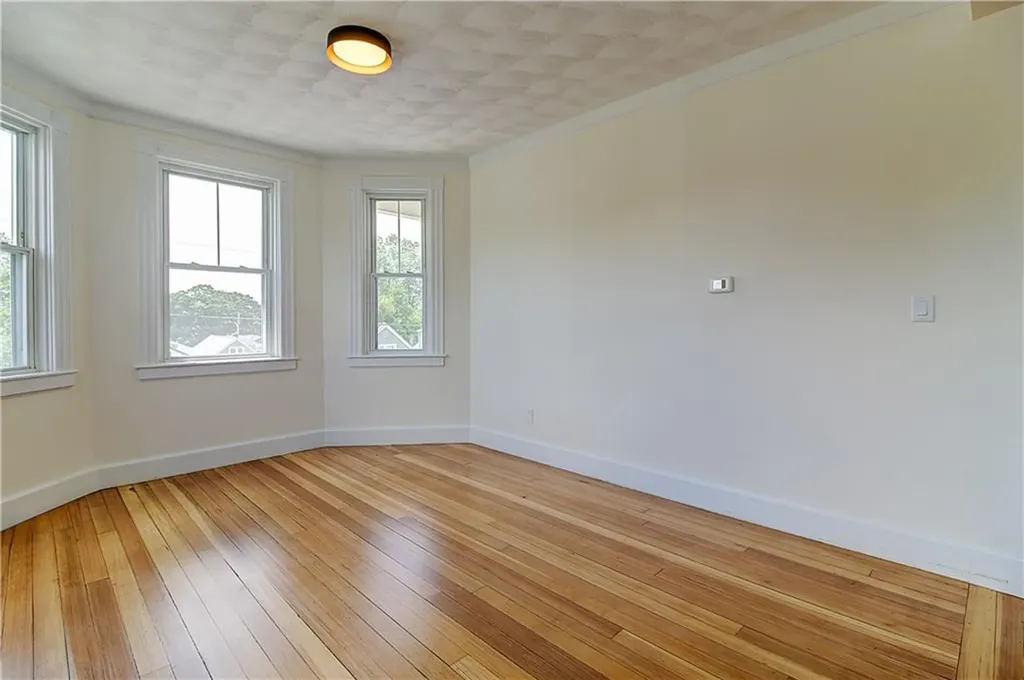 93 Naples Avenue Providence RI 02908