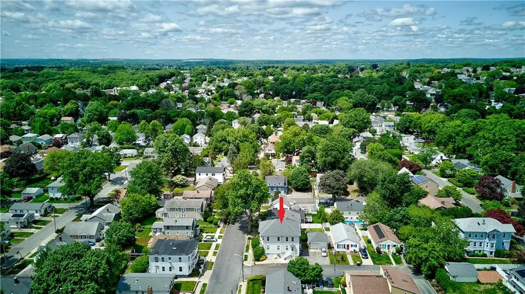 93 Naples Avenue Providence RI 02908