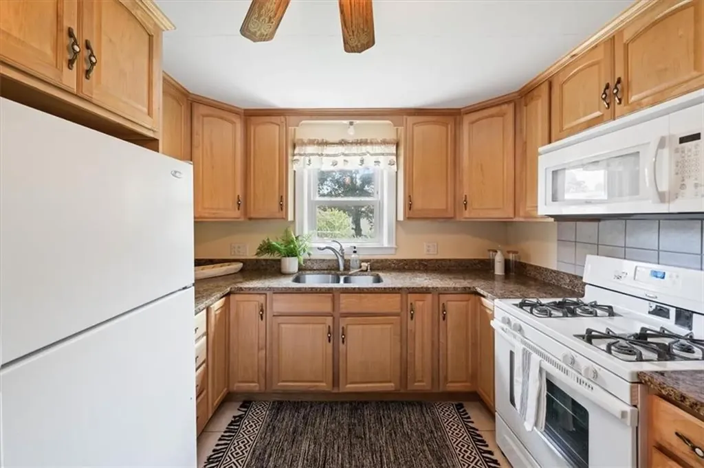 100 Betsey Williams Drive Warwick RI 02889