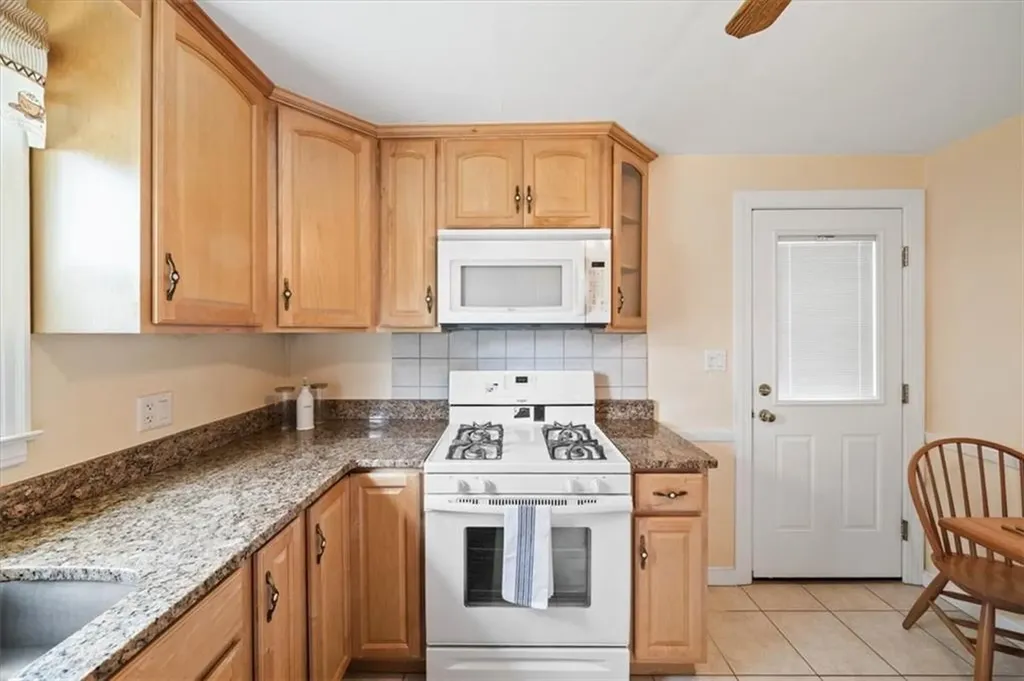 100 Betsey Williams Drive Warwick RI 02889