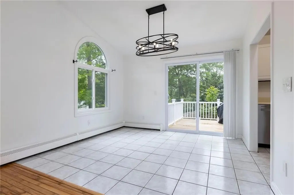 73 Gibbons Avenue Warwick RI 02889