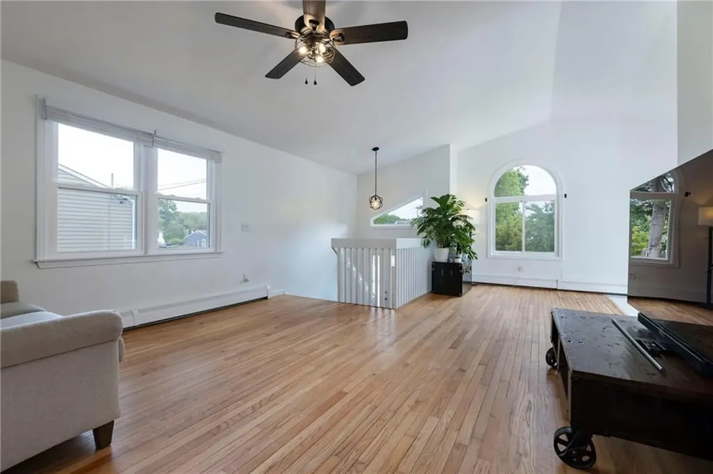 73 Gibbons Avenue Warwick RI 02889