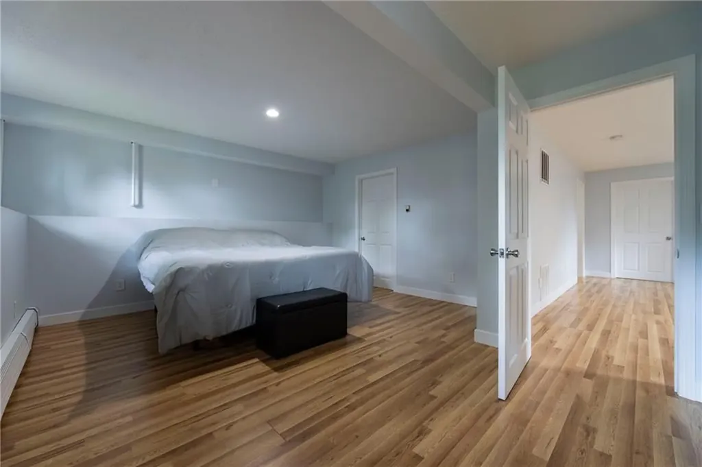 73 Gibbons Avenue Warwick RI 02889