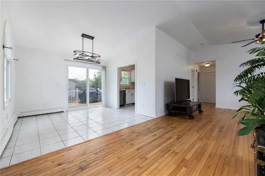 73 Gibbons Avenue Warwick RI 02889