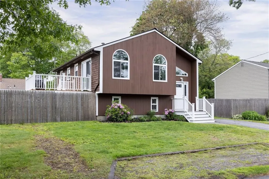 73 Gibbons Avenue Warwick RI 02889