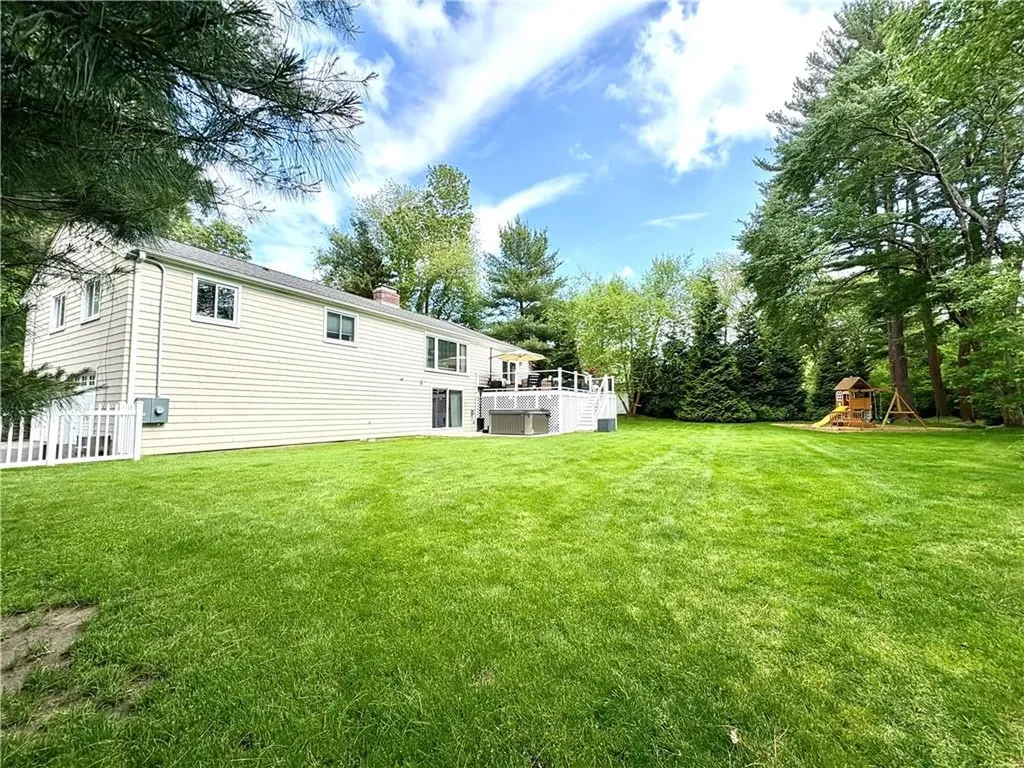 35 Westchester Way Warwick RI 02886