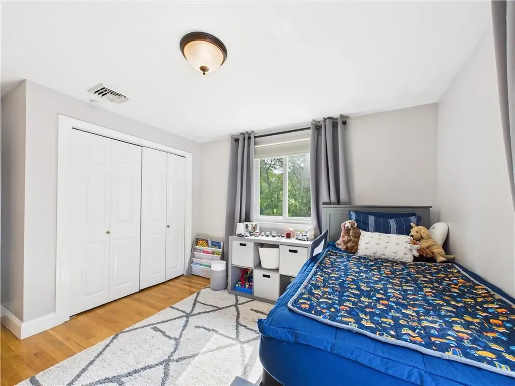 35 Westchester Way Warwick RI 02886