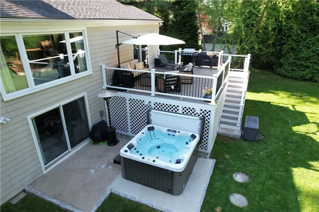 35 Westchester Way Warwick RI 02886
