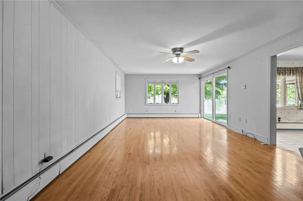 9 Sharon Drive Coventry RI 02816