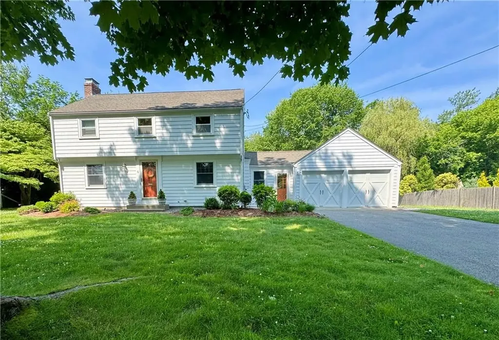 6 Owings Stone Road Barrington RI 02806