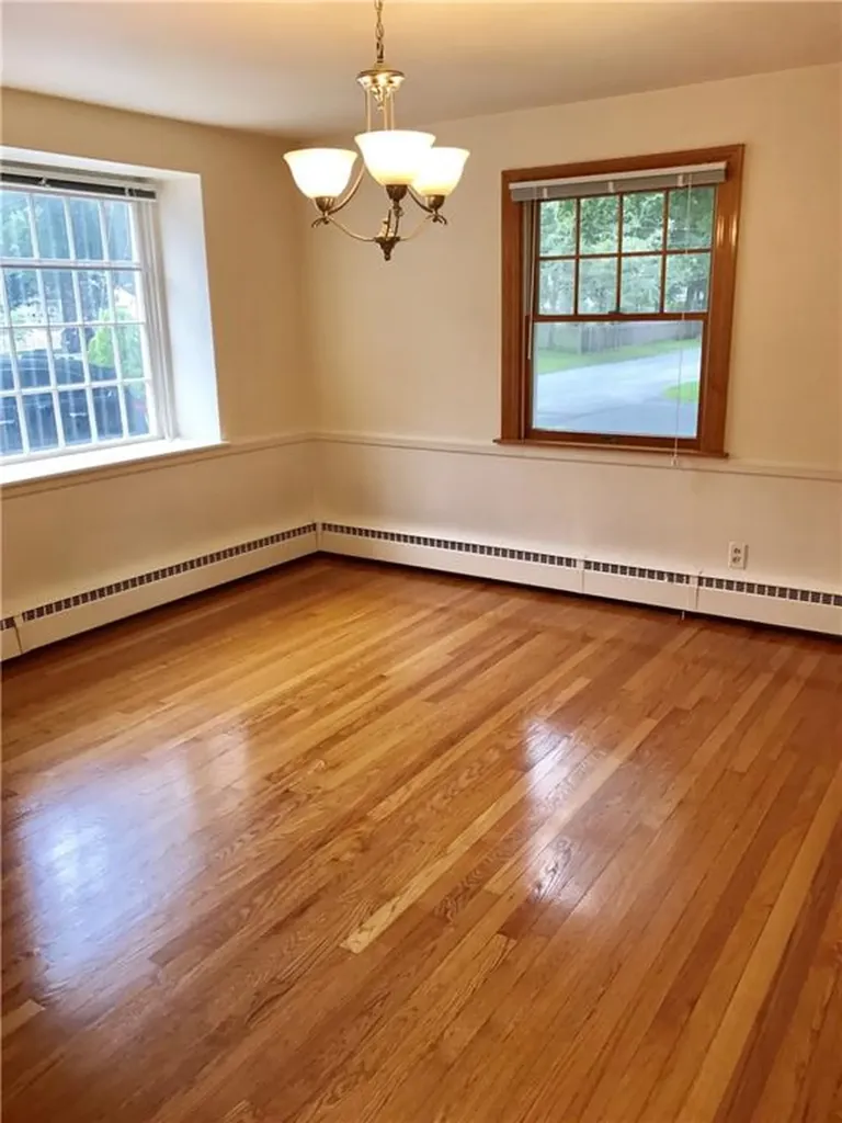 6 Owings Stone Road Barrington RI 02806