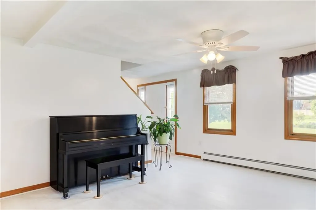 63 Botelho Drive Portsmouth RI 02871