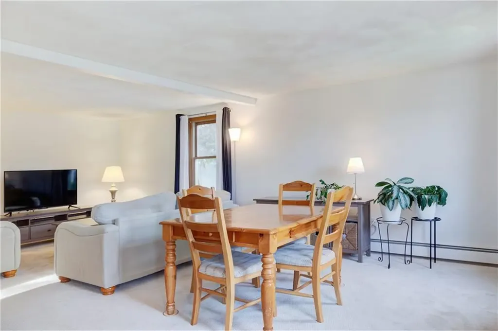 63 Botelho Drive Portsmouth RI 02871