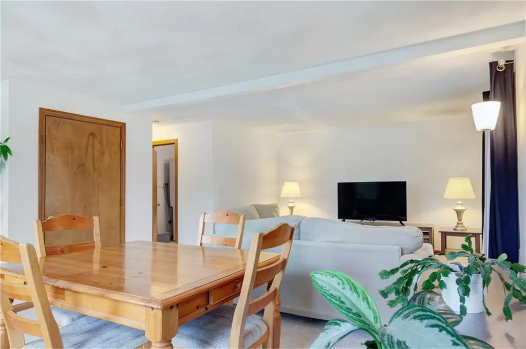 63 Botelho Drive Portsmouth RI 02871
