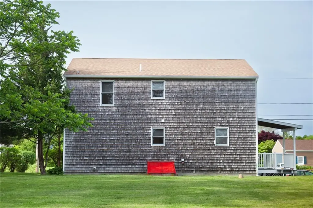 63 Botelho Drive Portsmouth RI 02871
