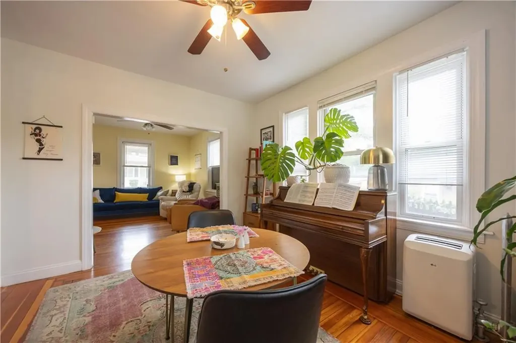 16 Malvern Avenue Cranston RI 02905