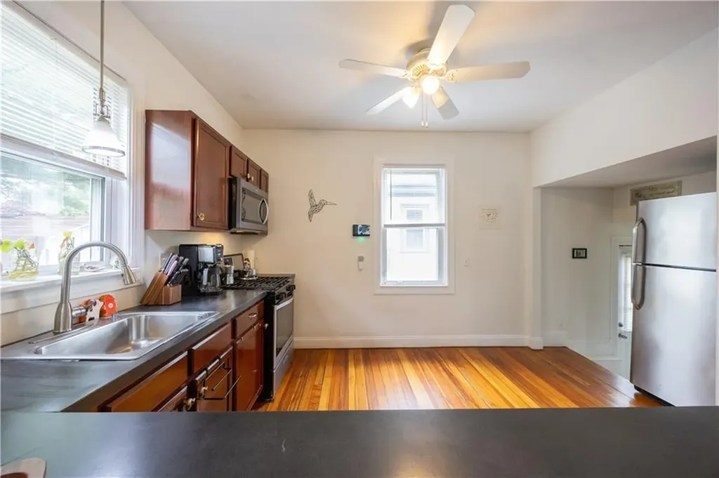 16 Malvern Avenue Cranston RI 02905
