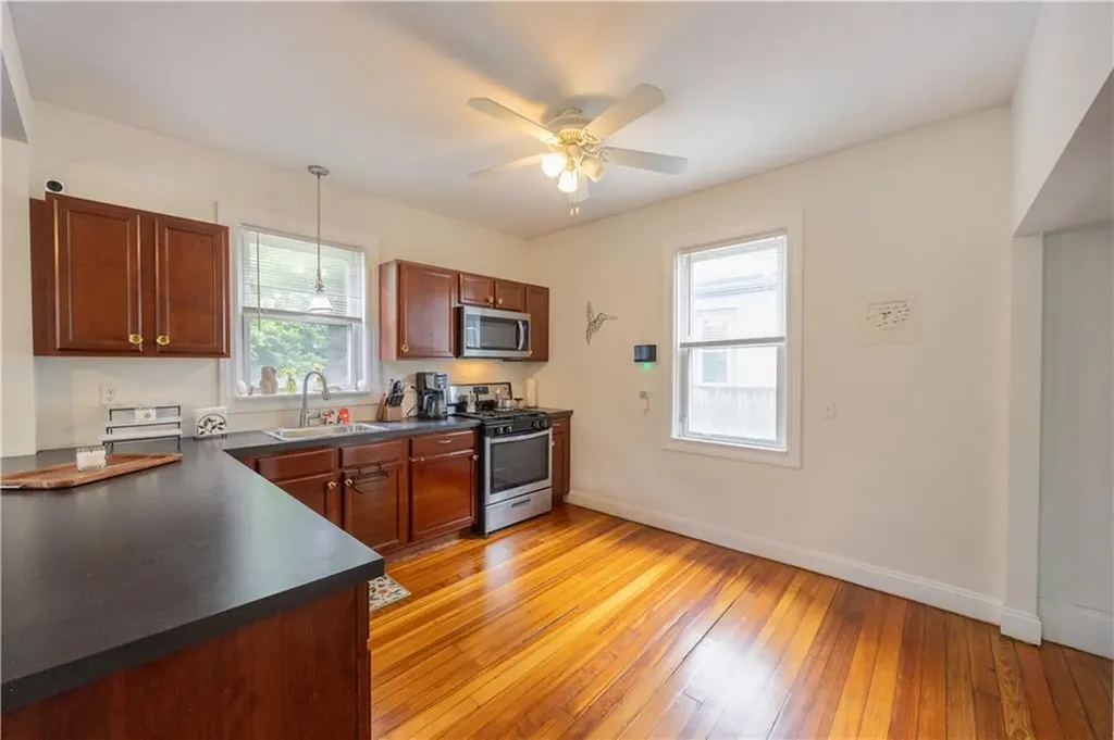 16 Malvern Avenue Cranston RI 02905