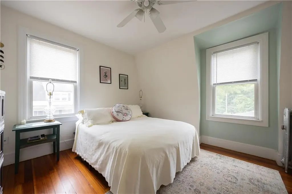 16 Malvern Avenue Cranston RI 02905