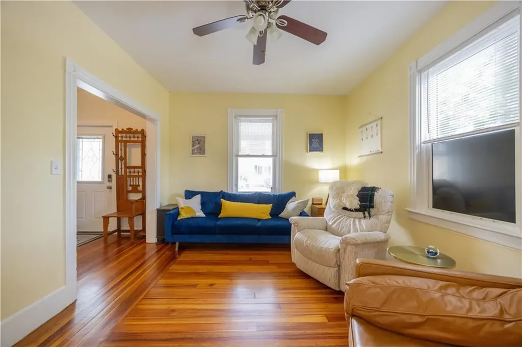 16 Malvern Avenue Cranston RI 02905