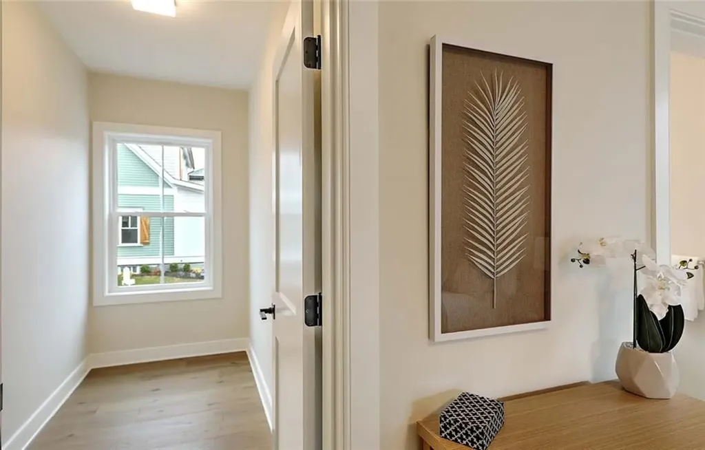 28 Castle Street East Greenwich RI 02818