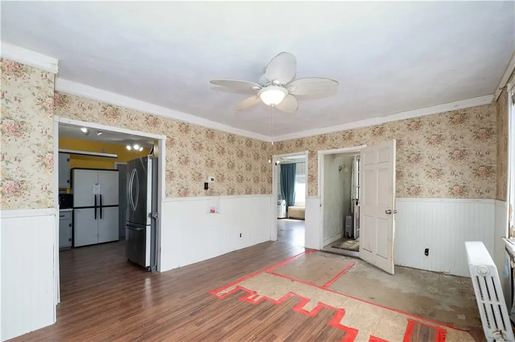 301 Glenwood Avenue Pawtucket RI 02860