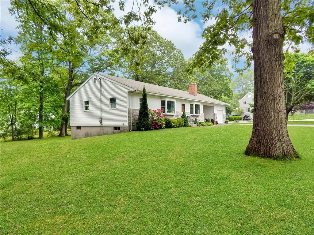 2 Laurel Hill Drive Westerly RI 02891