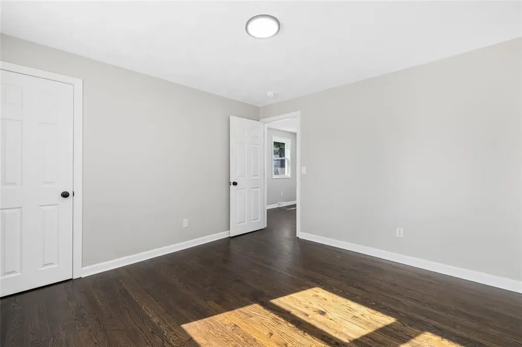 21 Victor Emanuel Avenue Providence RI 02904