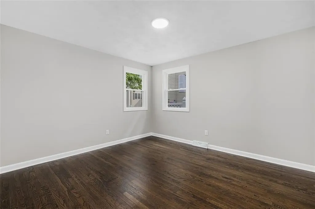 21 Victor Emanuel Avenue Providence RI 02904