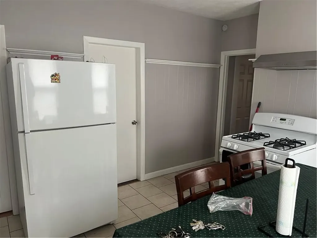 1097 Pontiac Avenue Cranston RI 02920