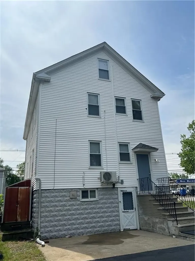 1097 Pontiac Avenue Cranston RI 02920