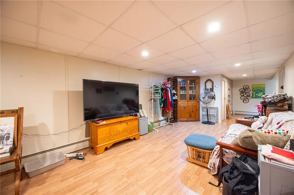 11 Laurelhurst Road Cranston RI 02920