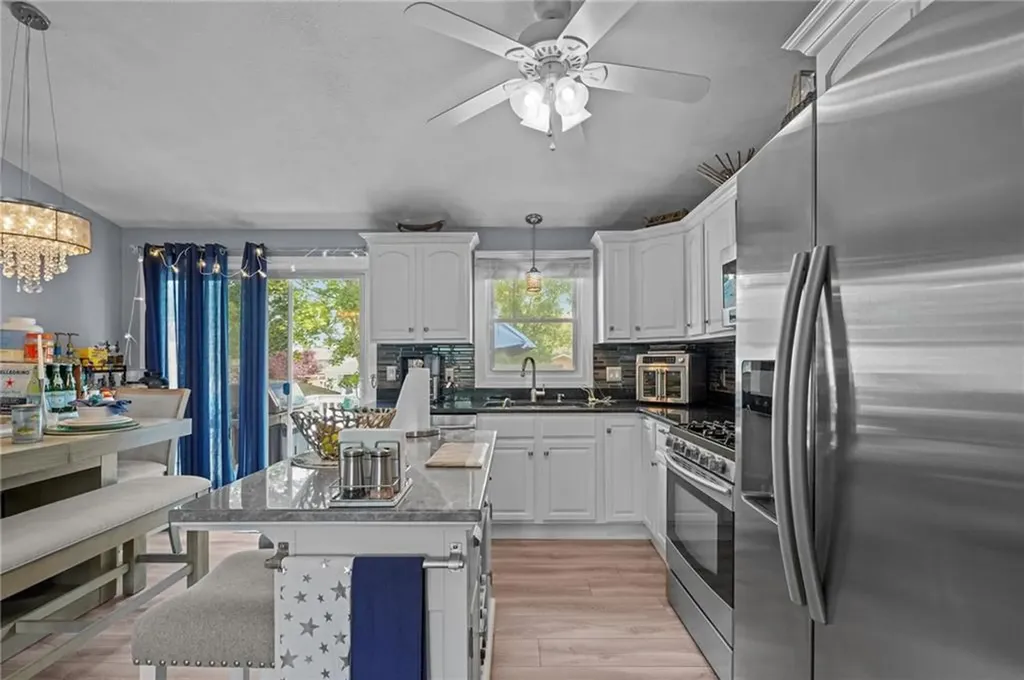 60 River Vue Avenue Warwick RI 02889