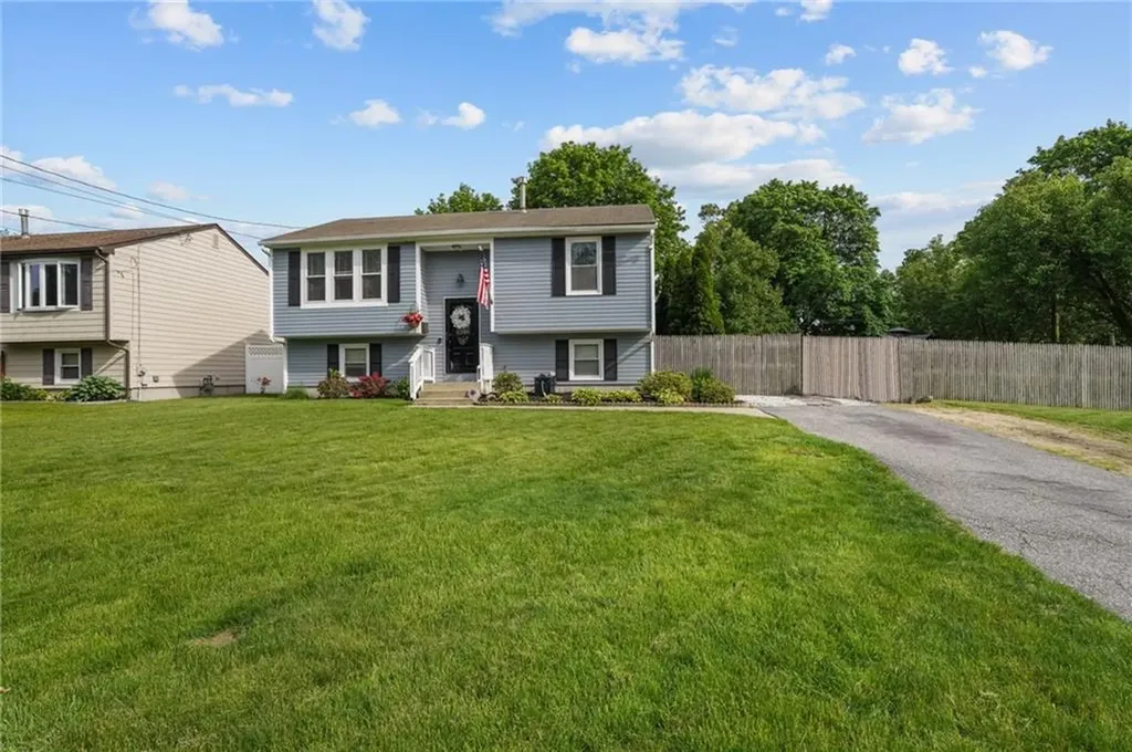 60 River Vue Avenue Warwick RI 02889