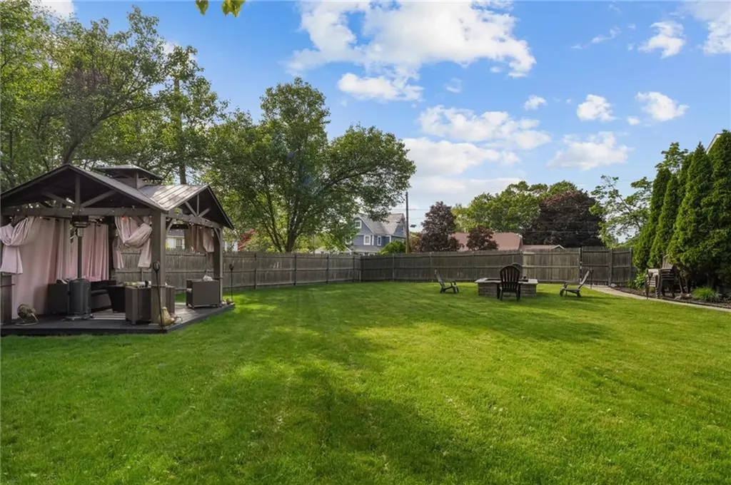 60 River Vue Avenue Warwick RI 02889