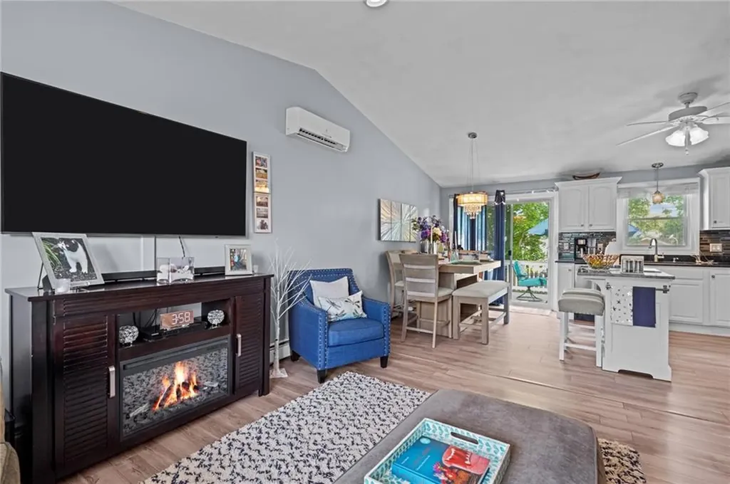 60 River Vue Avenue Warwick RI 02889