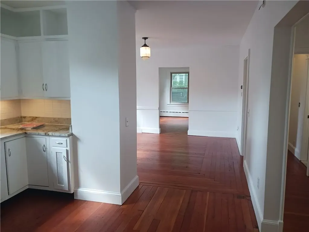 19 Vassar Avenue Providence RI 02906
