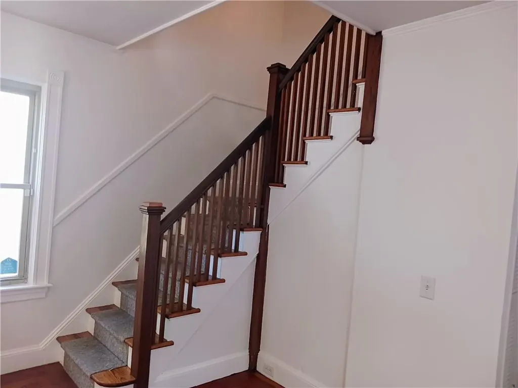 19 Vassar Avenue Providence RI 02906