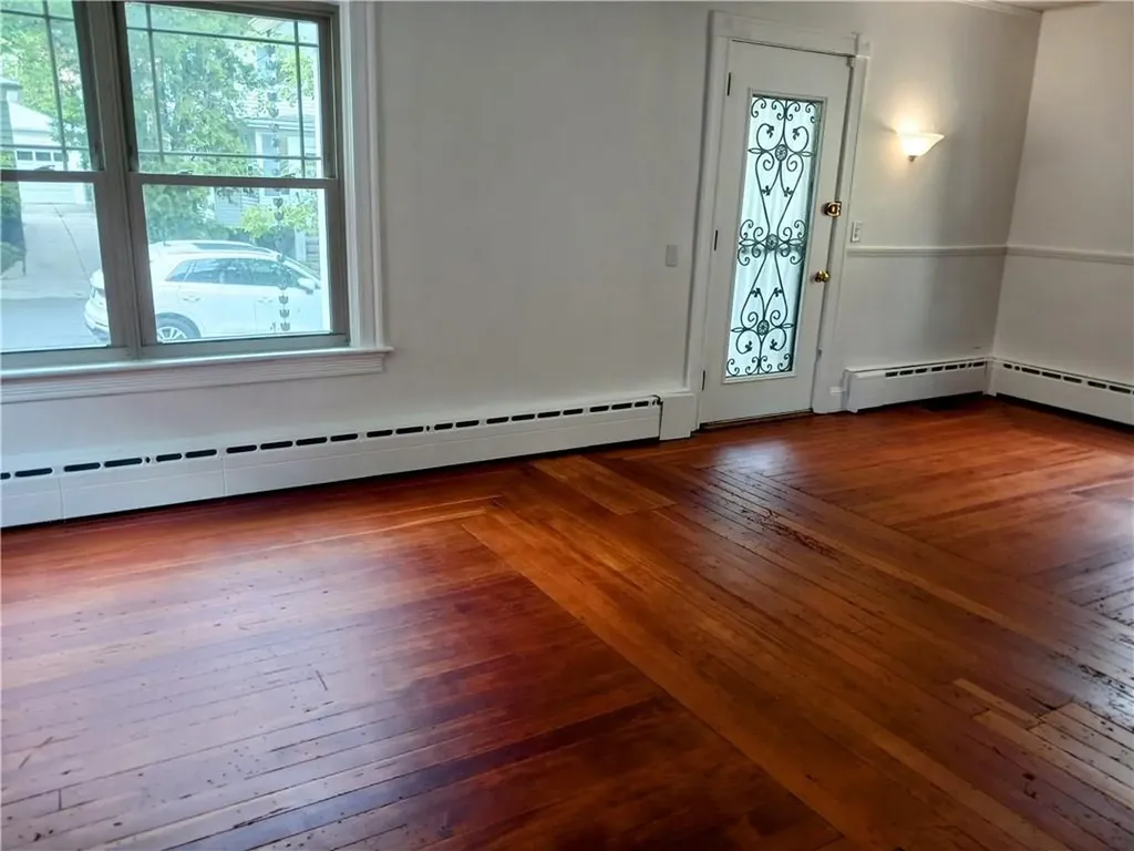 19 Vassar Avenue Providence RI 02906