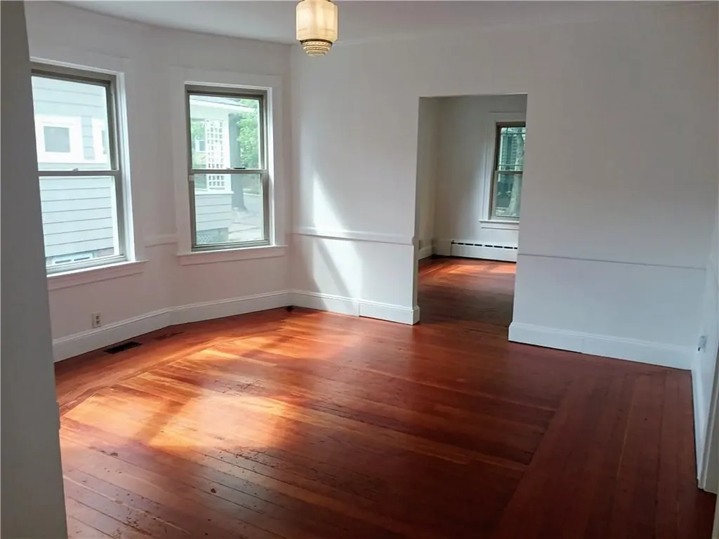 19 Vassar Avenue Providence RI 02906