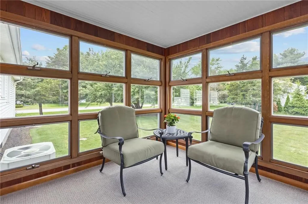 15 Womantam Lane Cumberland RI 02864