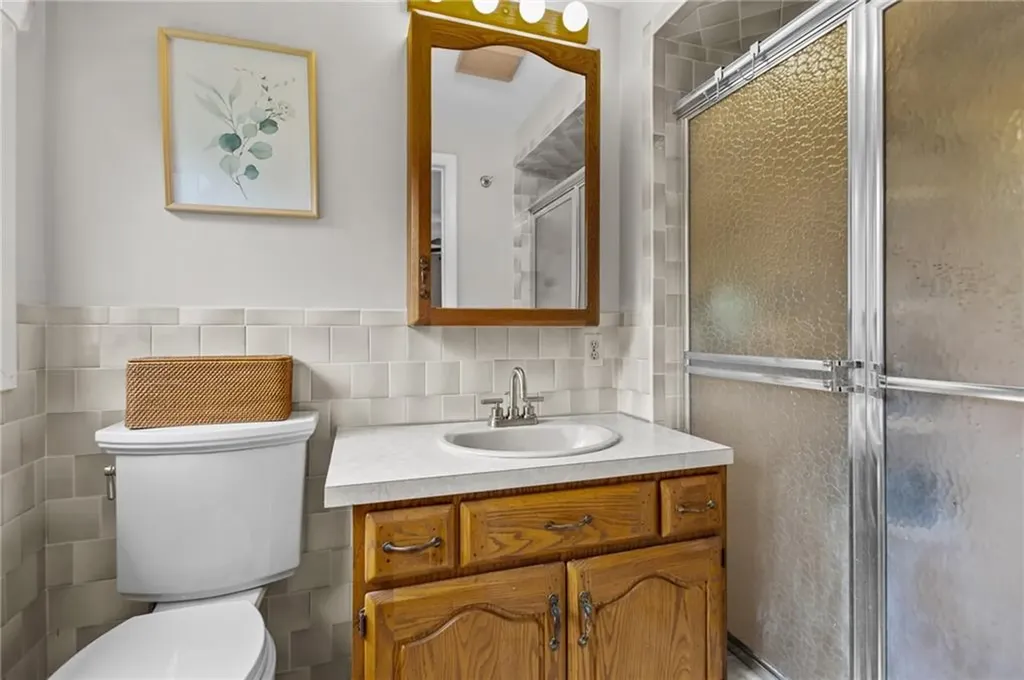 15 Womantam Lane Cumberland RI 02864
