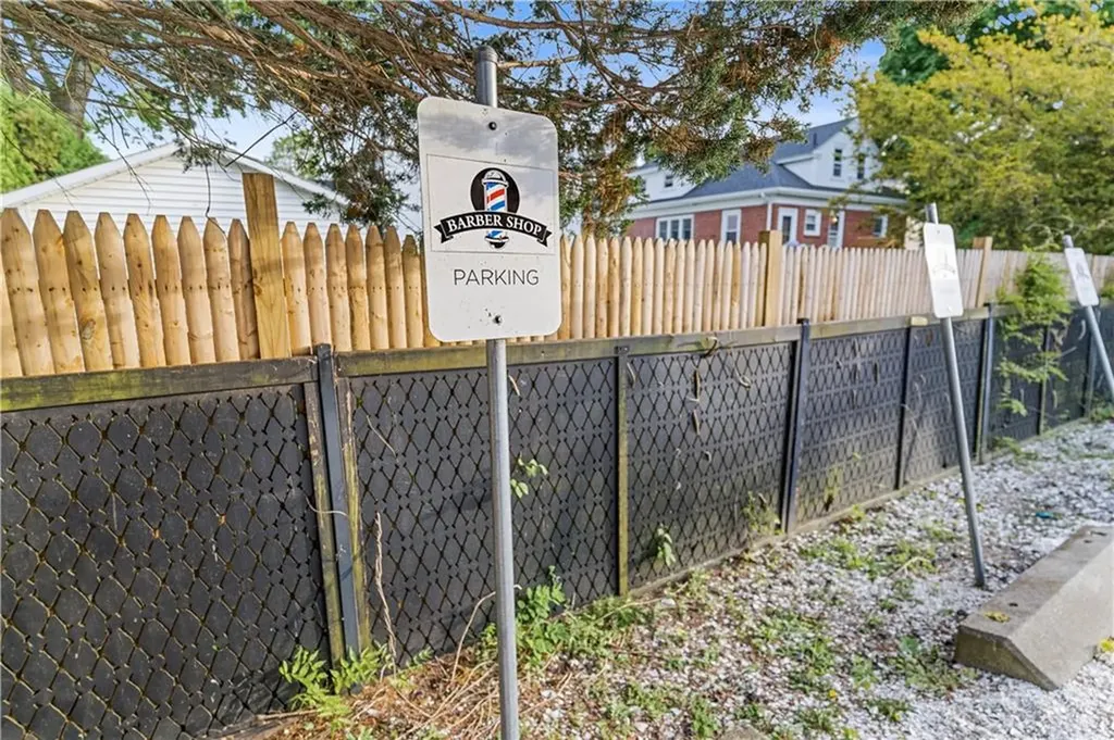 74 Maple Avenue Barrington RI 02806