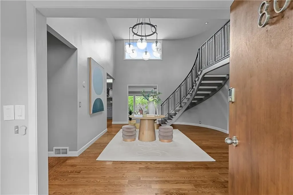80 Clarendon Avenue Providence RI 02906