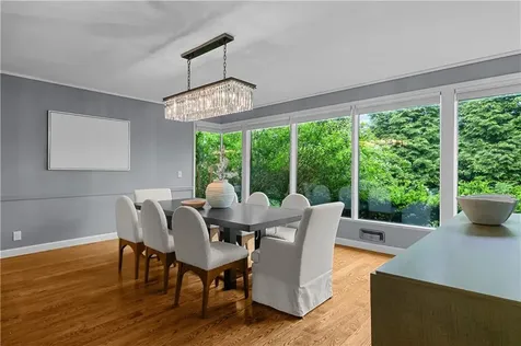 80 Clarendon Avenue Providence RI 02906