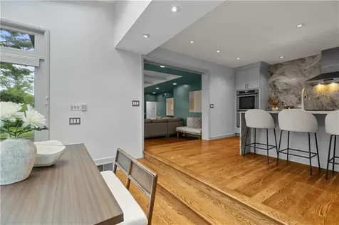 80 Clarendon Avenue Providence RI 02906